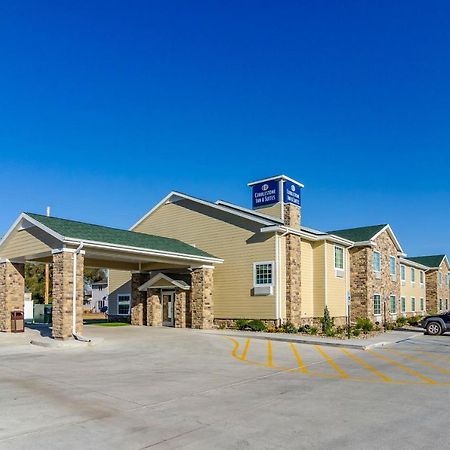 Cobblestone Inn & Suites - Bridgeport Exterior foto